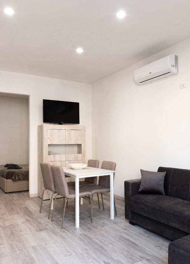 Caus Relax Apartment Oristano Exterior foto